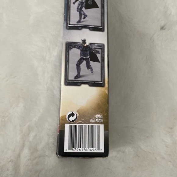 DC Justice League Batman action figure NWT - Picture 3 of 3